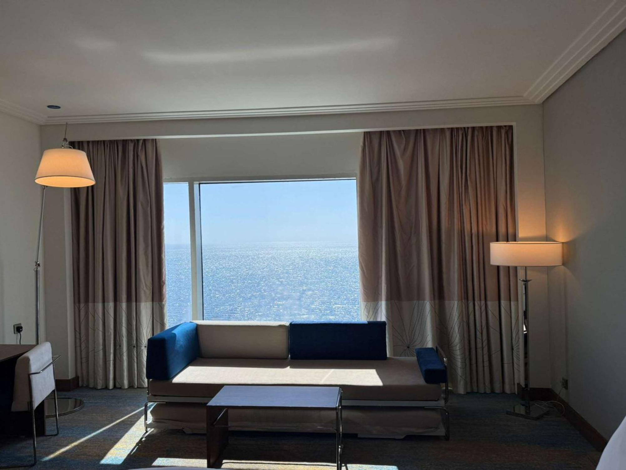 Novotel Jazan Extérieur photo A room at the hotel
