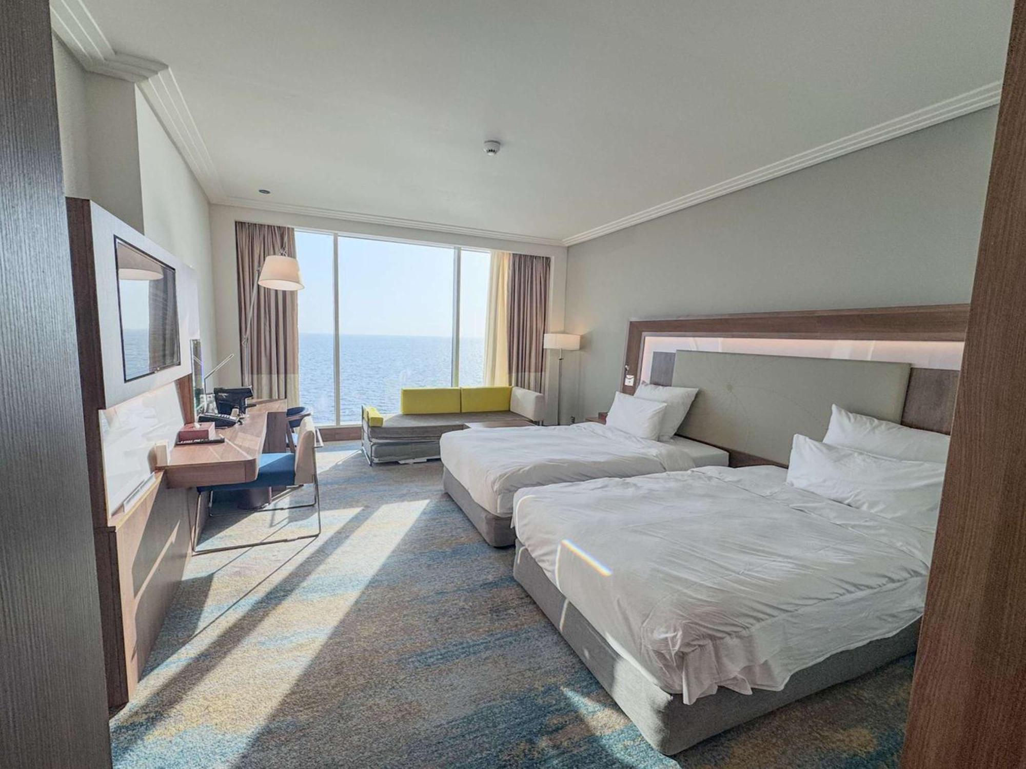 Novotel Jazan Extérieur photo A room at the hotel